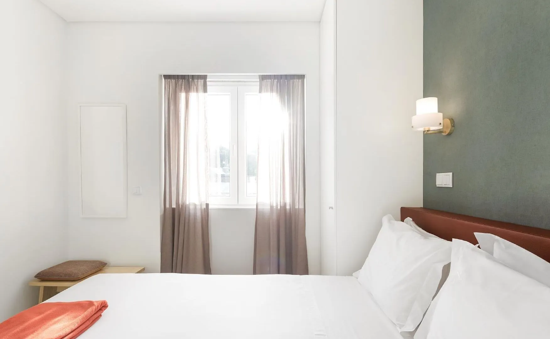 Lisbon Serviced Apartments - Avenida 0*,  Portugal