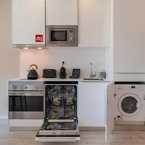 Appartement Carmo 43, Lissabon